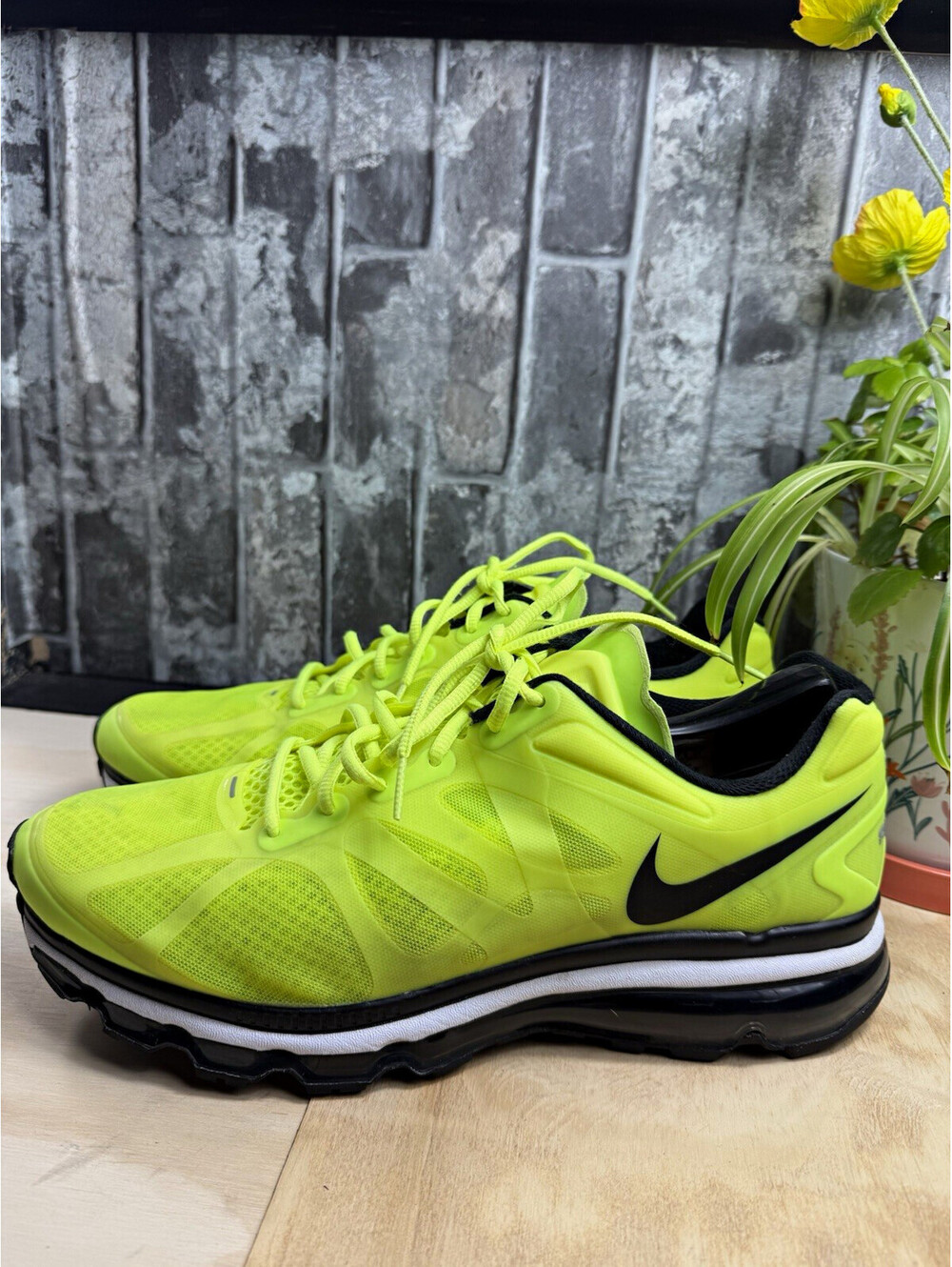 Nike Air Max+ 2012 Volt Yellow/Black Men's Low Top Lace-Up Sneaker 487982-701